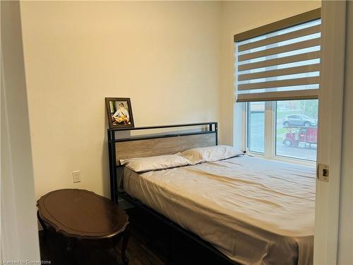 204-408 Dundas Street S, Cambridge, ON - Indoor Photo Showing Bedroom