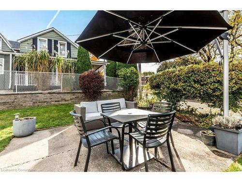 270 Queen Street E, Cambridge, ON - Outdoor With Deck Patio Veranda