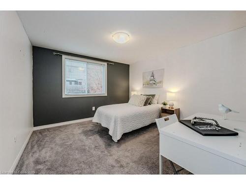 23 Upper Mercer Street, Kitchener, ON - Indoor Photo Showing Bedroom