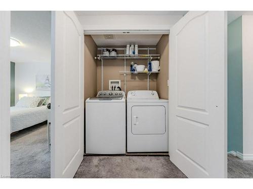 23 Upper Mercer Street, Kitchener, ON - Indoor Photo Showing Laundry Room