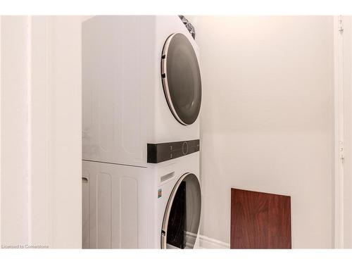 1108 Savoline Boulevard, Milton, ON - Indoor Photo Showing Laundry Room