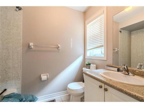 1108 Savoline Boulevard, Milton, ON - Indoor Photo Showing Bathroom