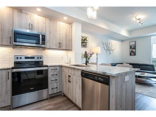 1601-60 Charles Street W, Kitchener, ON - Indoor Photo Showing Kitchen With Double Sink With Upgraded Kitchen