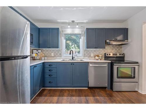 3-217 Martinet Avenue, London, ON - Indoor Photo Showing Kitchen With Stainless Steel Kitchen