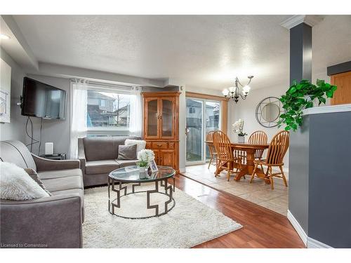 43 Cotton Grass Street, Kitchener, ON - Indoor Photo Showing Living Room