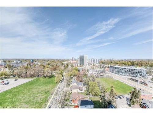 1610-15 Wellington St S, Kitchener, ON - Outdoor With View