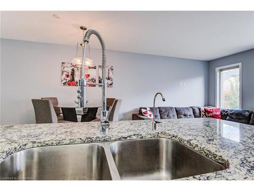 106-135 Hardcastle Drive, Cambridge, ON - Indoor Photo Showing Kitchen With Double Sink With Upgraded Kitchen