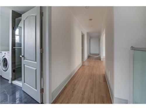 D-706 Queenston Road, Cambridge, ON - Indoor Photo Showing Laundry Room