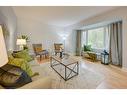 142 Spadina Road W, Kitchener, ON  - Indoor Photo Showing Living Room 