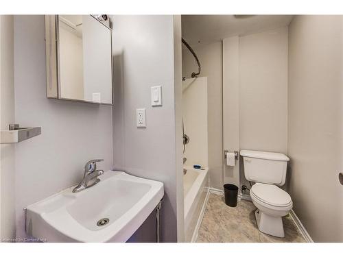 228 Nile Street, Stratford, ON - Indoor Photo Showing Bathroom