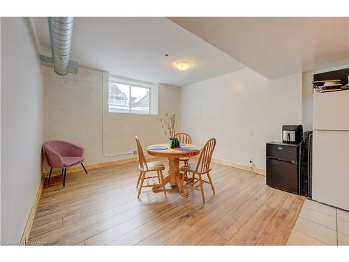 7-12 Bridgeport Road E, Waterloo, ON - Indoor Photo Showing Dining Room