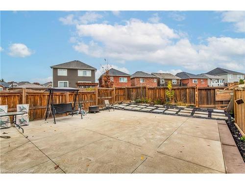 206 Amand Drive, Kitchener, ON - Outdoor