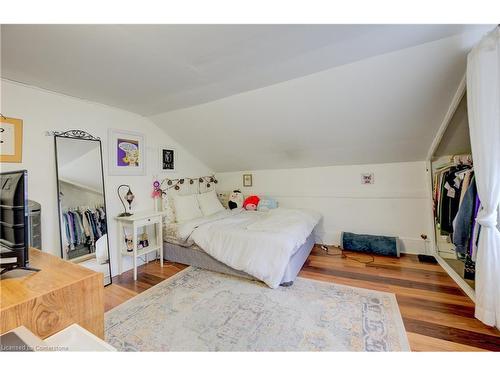 68 Samuelson Street, Cambridge, ON - Indoor Photo Showing Bedroom