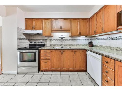 19-1675 Upper Gage Avenue, Hamilton, ON - Indoor Photo Showing Kitchen With Double Sink