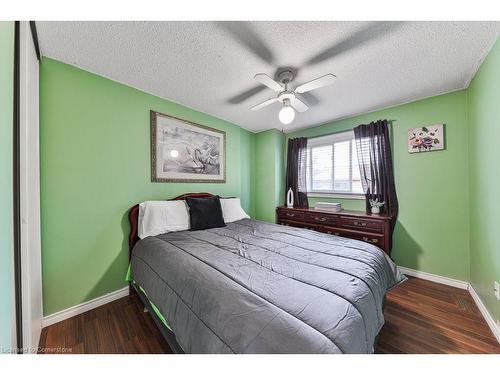 19-1675 Upper Gage Avenue, Hamilton, ON - Indoor Photo Showing Bedroom