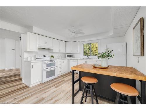 895 King Street, Palmerston, ON - Indoor Photo Showing Kitchen