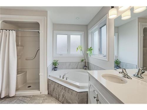 80 Mill Race Crescent, St. Jacobs, ON - Indoor Photo Showing Bathroom