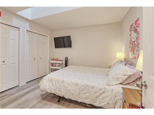 80 Mill Race Crescent, St. Jacobs, ON - Indoor Photo Showing Bedroom