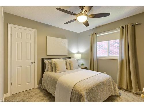 322 William Street, Elmira, ON - Indoor Photo Showing Bedroom