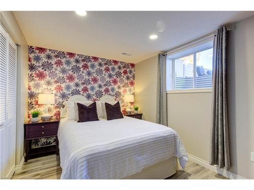 322 William Street, Elmira, ON - Indoor Photo Showing Bedroom