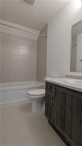 80-261 Woodbine Avenue, Kitchener, ON - Indoor Photo Showing Bathroom