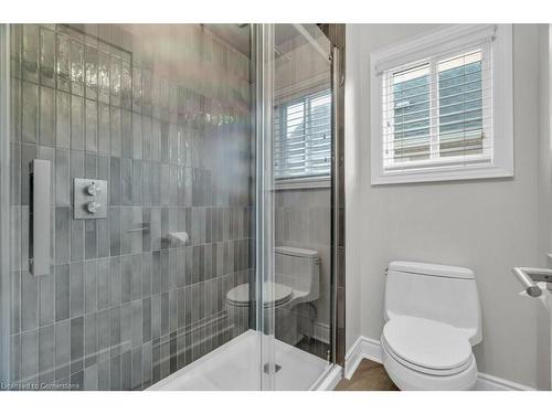 42 Grasswood Street, Kitchener, ON - Indoor Photo Showing Bathroom