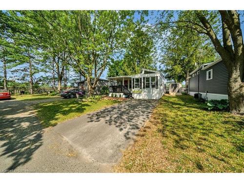 9-580 Beaver Creek Road, Waterloo, ON - Outdoor