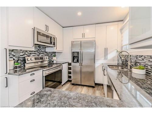 96 Rife Avenue, Cambridge, ON - Indoor Photo Showing Kitchen With Double Sink With Upgraded Kitchen