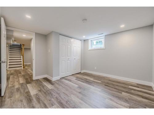 96 Rife Avenue, Cambridge, ON - Indoor Photo Showing Other Room