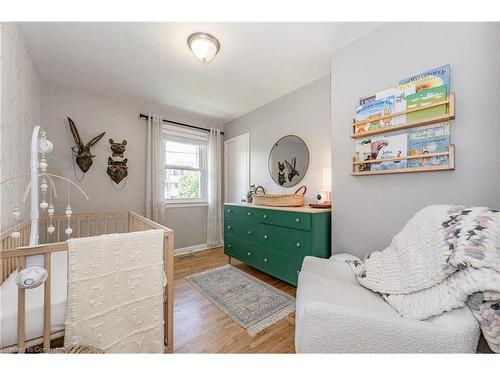 123 Bagot Street, Guelph, ON - Indoor Photo Showing Bedroom