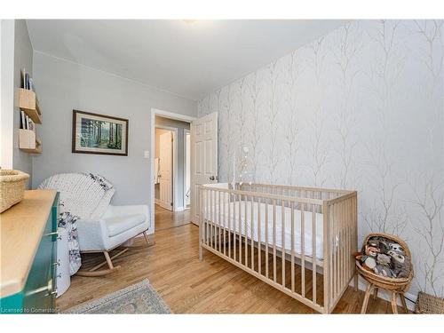 123 Bagot Street, Guelph, ON - Indoor Photo Showing Bedroom