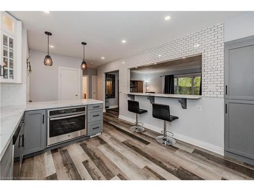 75 Jackson Avenue, Kitchener, ON - Indoor Photo Showing Kitchen With Upgraded Kitchen