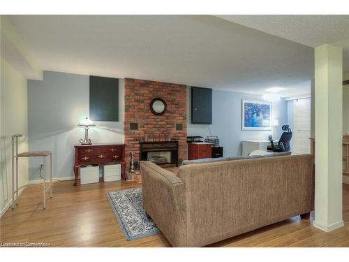 118 Rolling Meadows Drive, Kitchener, ON - Indoor Photo Showing Living Room With Fireplace