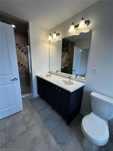 69 Moss Drive, Cambridge, ON - Indoor Photo Showing Bathroom