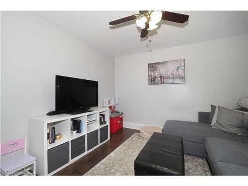 134 Brubacher Street, Kitchener, ON - Indoor Photo Showing Living Room