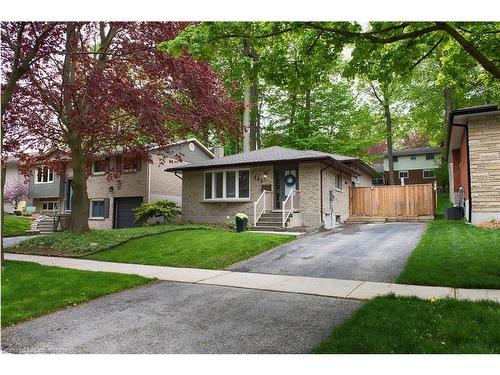 Lower-143 Coach Hill Drive, Kitchener, ON - Outdoor With Facade