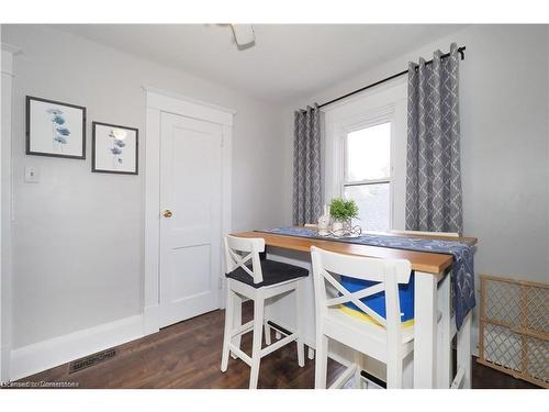 134 Brubacher Street, Kitchener, ON - Indoor Photo Showing Dining Room