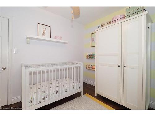 134 Brubacher Street, Kitchener, ON - Indoor Photo Showing Bedroom