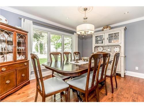 19617 Mountainview Road, Caledon East, ON - Indoor Photo Showing Dining Room