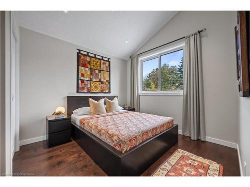 173 Carson Drive, Kitchener, ON - Indoor Photo Showing Bedroom