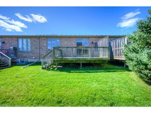 144-20 Isherwood Avenue, Cambridge, ON - Outdoor With Deck Patio Veranda