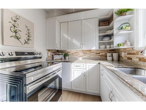 35 Guelph Street, Kitchener, ON - Indoor Photo Showing Kitchen