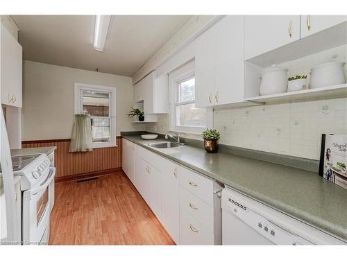 1443 Wrigley Road, Ayr, ON - Indoor Photo Showing Kitchen