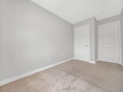 89-445 Ontario Street, Milton, ON - Indoor Photo Showing Other Room