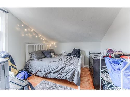 22 Ezra Avenue, Waterloo, ON - Indoor Photo Showing Bedroom