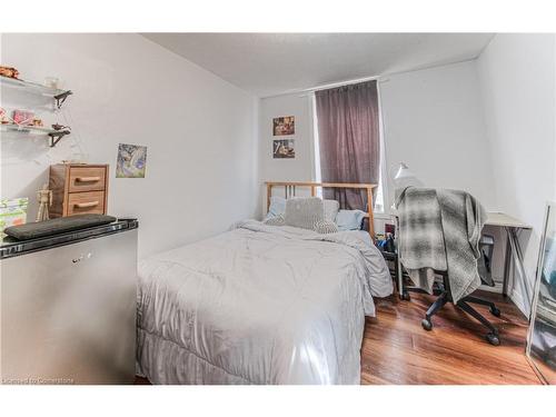 22 Ezra Avenue, Waterloo, ON - Indoor Photo Showing Bedroom