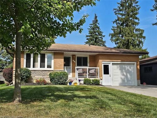 141 Avondale Road, Cambridge, ON - Outdoor With Deck Patio Veranda With Facade