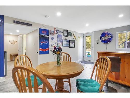 51 Southmoor Drive, Kitchener, ON - Indoor Photo Showing Dining Room