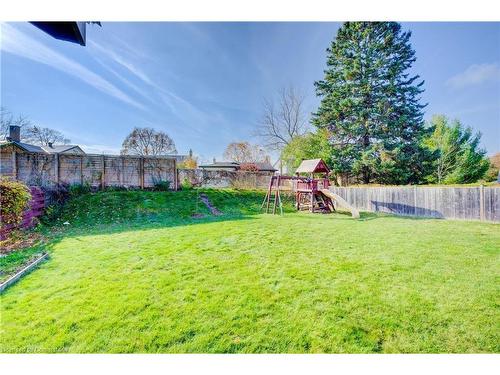 151 Ellis Crescent S, Waterloo, ON - Outdoor With Backyard