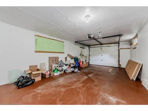 123 Dover Street, Waterloo, ON - Indoor Photo Showing Garage